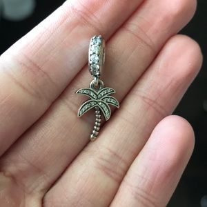 NWOT Palm Tree Pandora Charm
